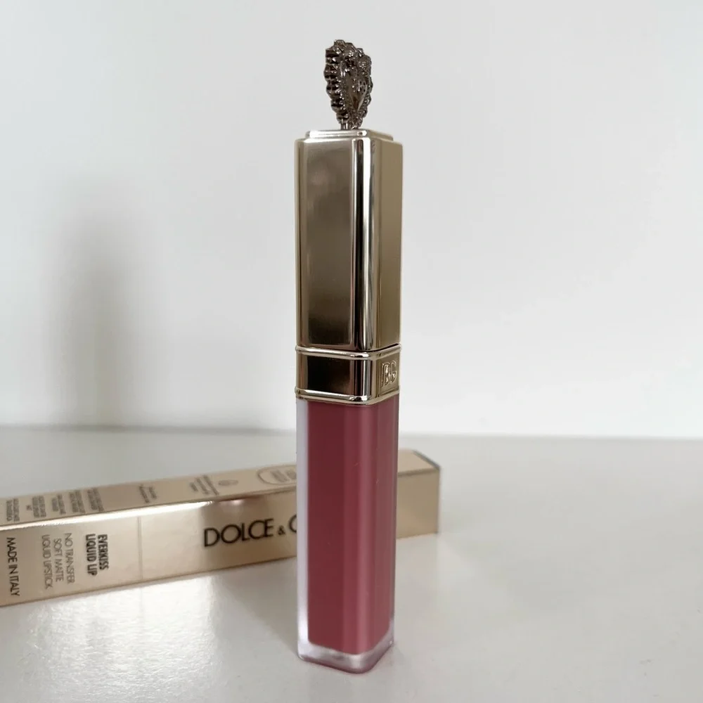 Dolce & Gabbana 16 hour liquid Lipstick